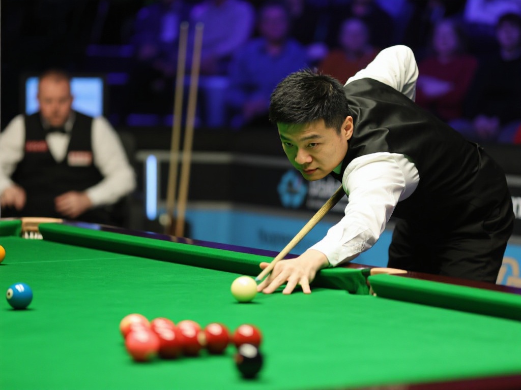 丁俊晖七次单杆50+强势淘汰世界第二挺进四强 从数据来看,他的单杆得分效率在最近几场比