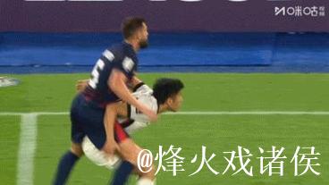 亚冠-陈威12次扑救 上海海港客场0-0逼平柔佛新山